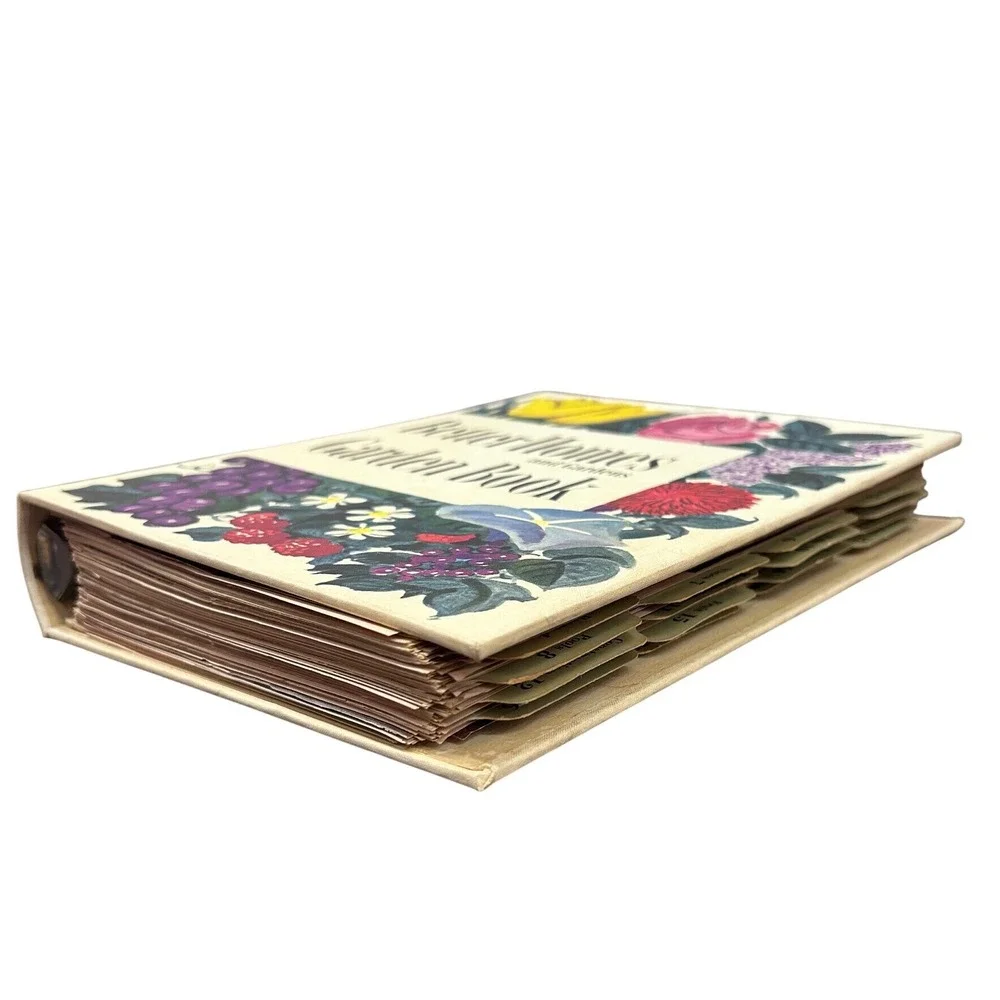 Vintage 1951 Better Homes and Gardens Garden Book First Edition Ring Bound